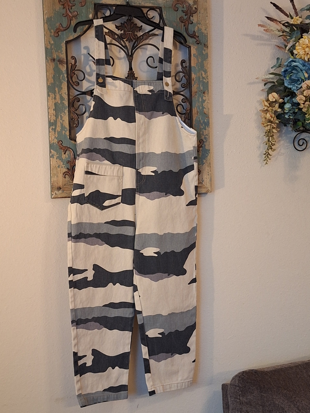 easel Beige and Black Striped Cotton Overalls. Multiple Sizes Available S,M,L - Picture 5 of 10